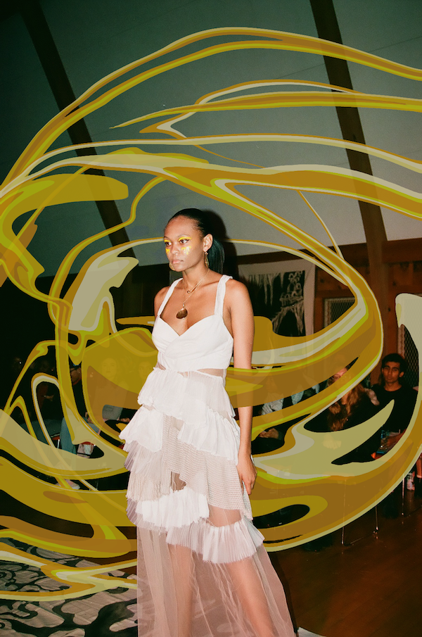 Pink Fashion Show Image